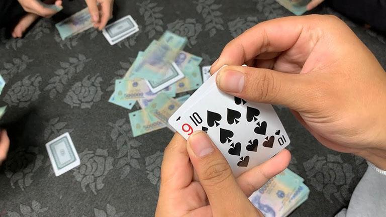 Khám phá những trò chơi cùng bạn bè thú vị để gắn kết mọi người